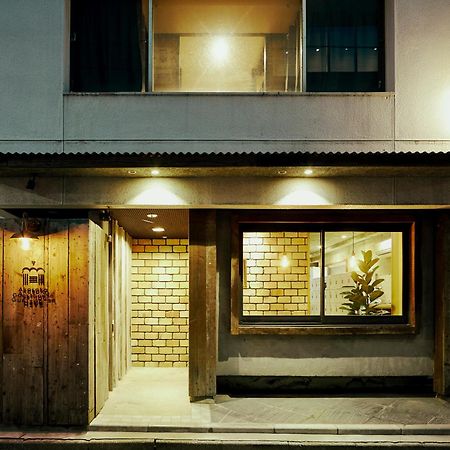 טוקיו Akasaka Guesthouse Hive מראה חיצוני תמונה