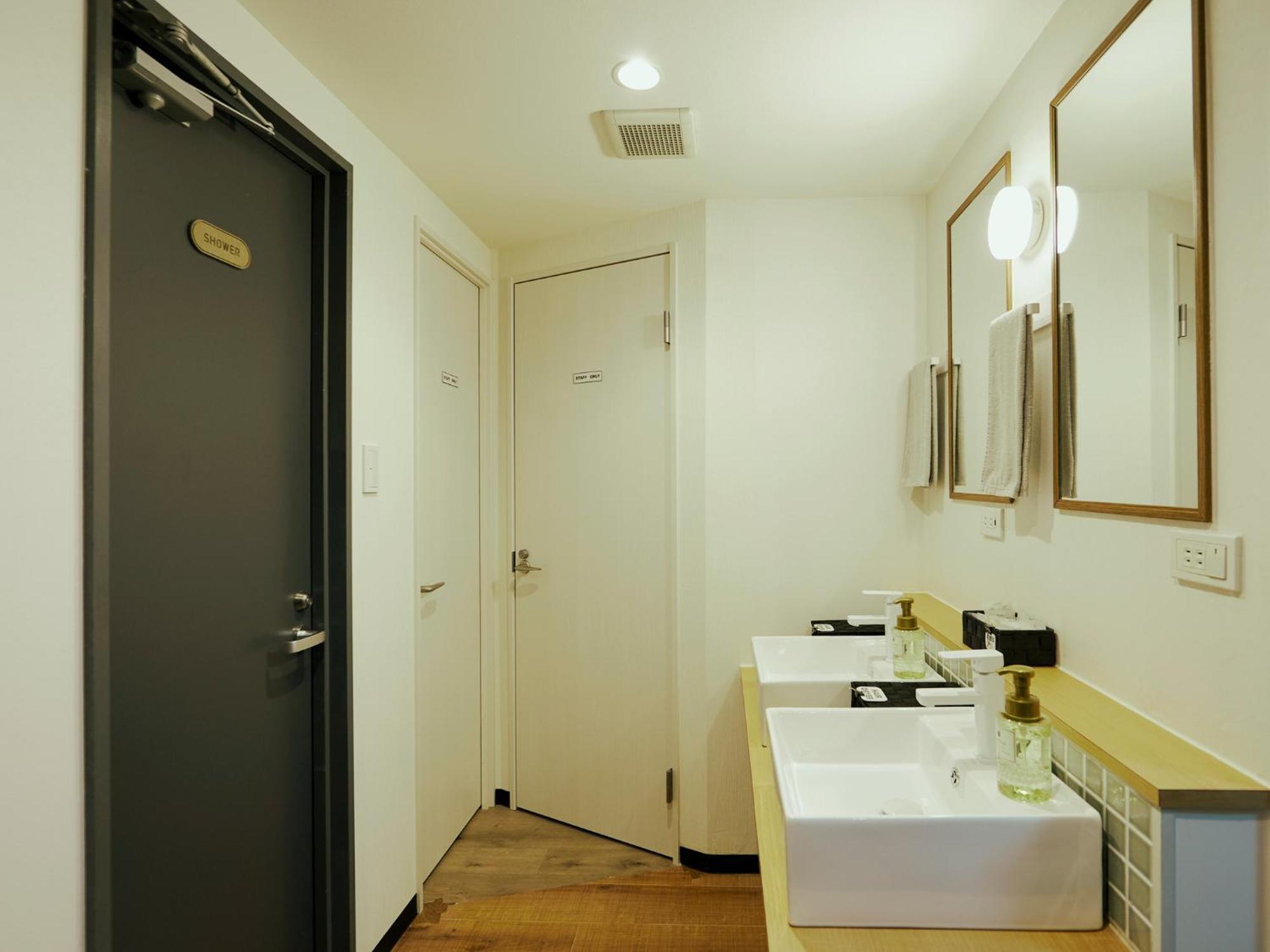 טוקיו Akasaka Guesthouse Hive מראה חיצוני תמונה