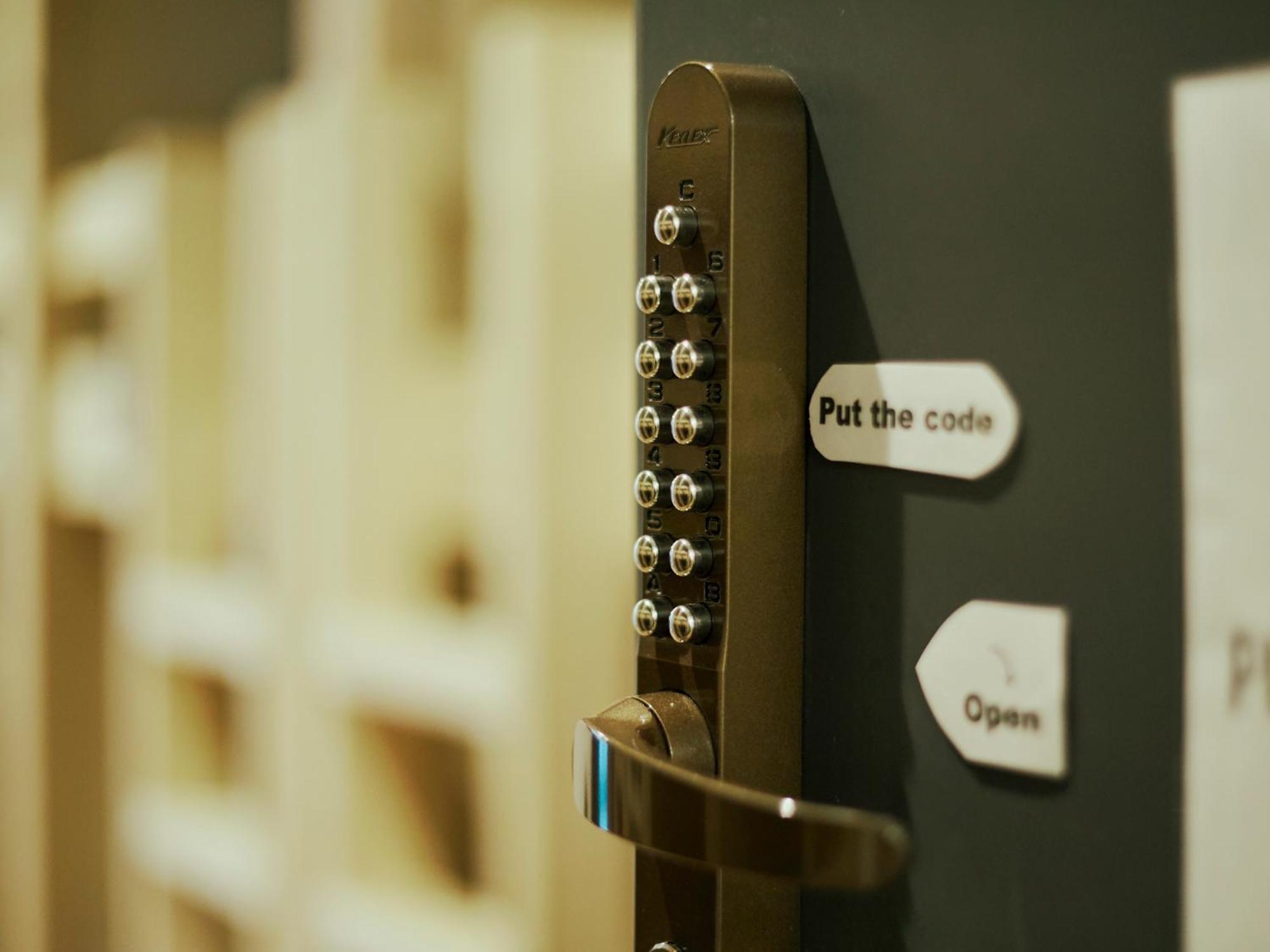 טוקיו Akasaka Guesthouse Hive מראה חיצוני תמונה